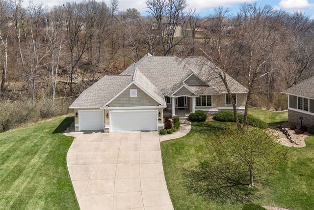 3400 Cedar River Court NE, Cedar Rapids, IA 52411