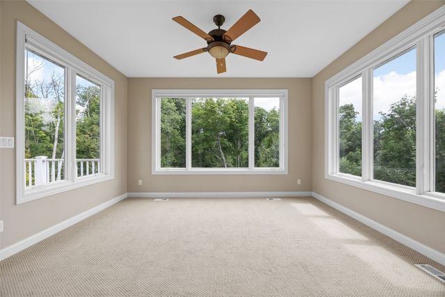 3400 Cedar River Court NE, Cedar Rapids, IA 52411