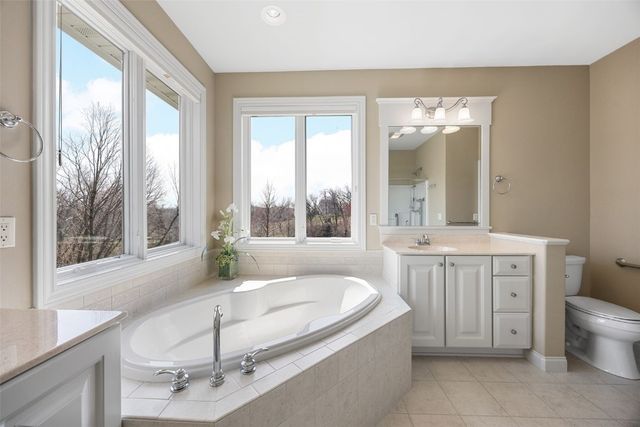 3400 Cedar River Court NE, Cedar Rapids, IA 52411