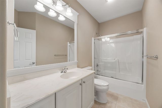 3400 Cedar River Court NE, Cedar Rapids, IA 52411