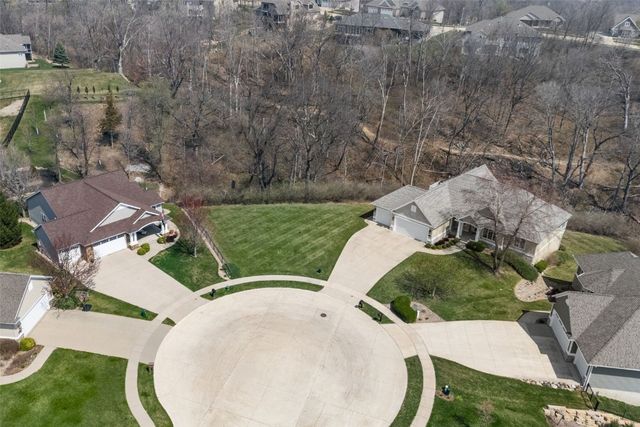 3400 Cedar River Court NE, Cedar Rapids, IA 52411