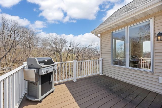 3400 Cedar River Court NE, Cedar Rapids, IA 52411