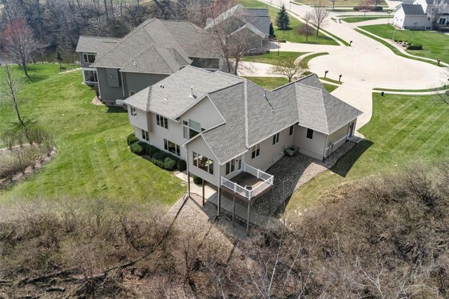 3400 Cedar River Court NE, Cedar Rapids, IA 52411