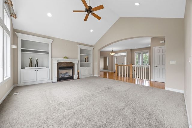 3400 Cedar River Court NE, Cedar Rapids, IA 52411