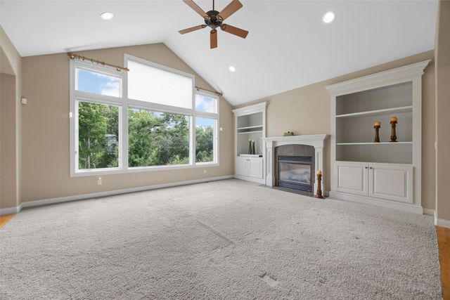 3400 Cedar River Court NE, Cedar Rapids, IA 52411