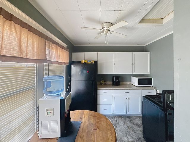 1640 W 17th Street, Davenport, IA 50804