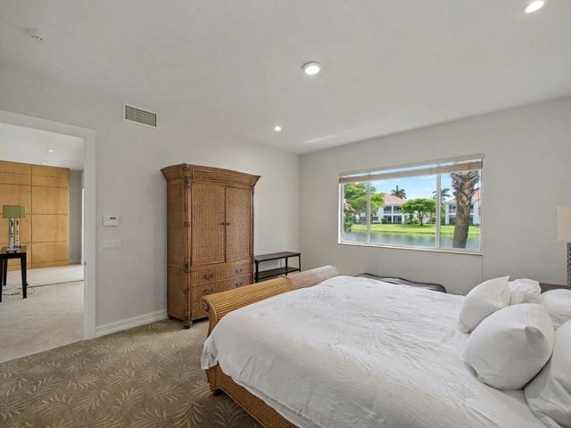 123 Palm Bay Terrace A, Palm Beach Gardens, FL 33418
