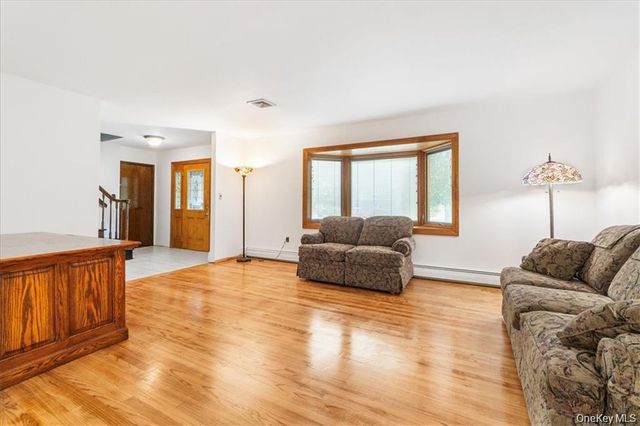 23 Cunningham Drive, Monroe, NY 10950