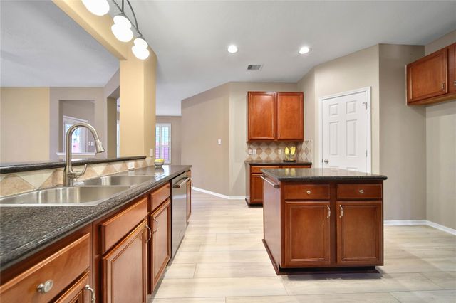 3230 Fair Falls Drive, Kingwood, TX 77345