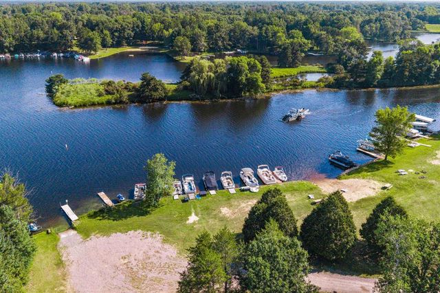 384 Lancer Court, Nekoosa, WI 54457