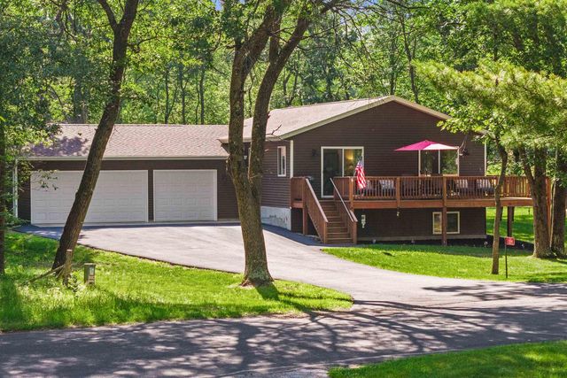 384 Lancer Court, Nekoosa, WI 54457