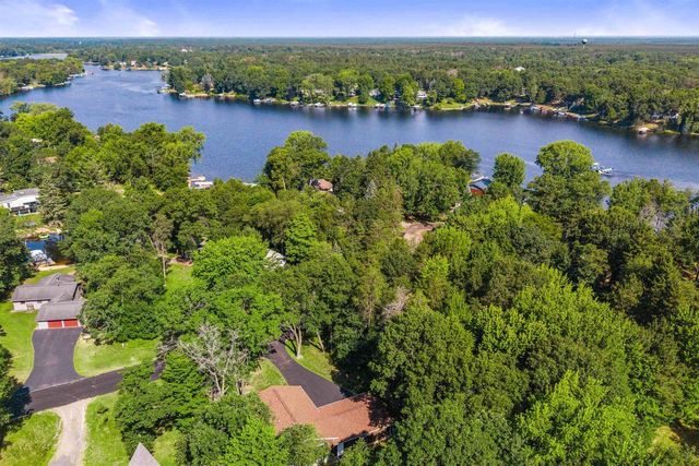 384 Lancer Court, Nekoosa, WI 54457