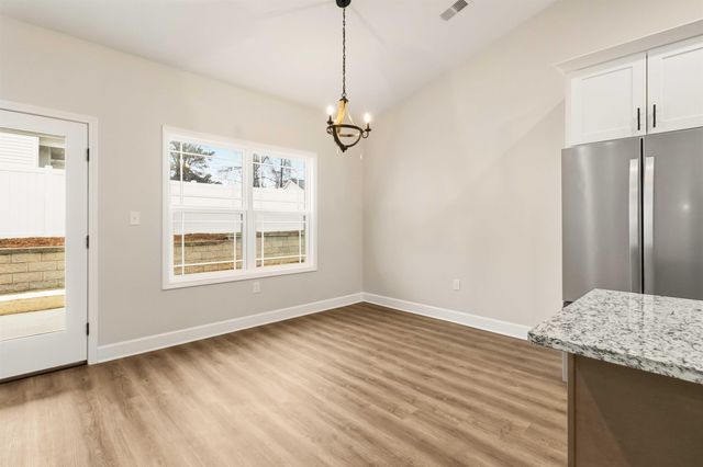 255 Pillsburgh Circle, Landrum, SC 29356