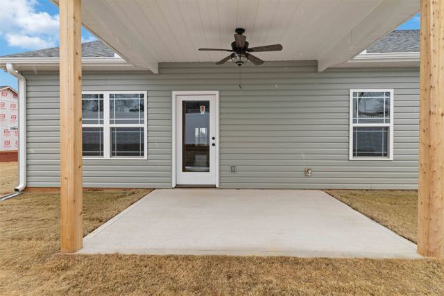 255 Pillsburgh Circle, Landrum, SC 29356