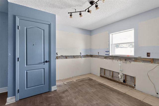 36101 MATTAWAN DRIVE, Eustis, FL 32736