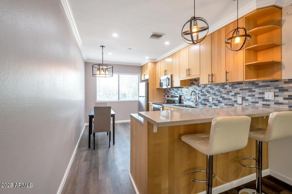 721 E MONTEBELLO Avenue 225, Phoenix, AZ 85014 — photo 3