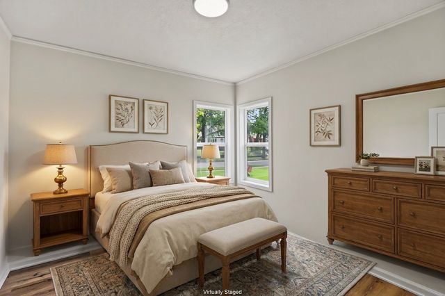 4112 Oxford Street, Des Moines, IA 50313