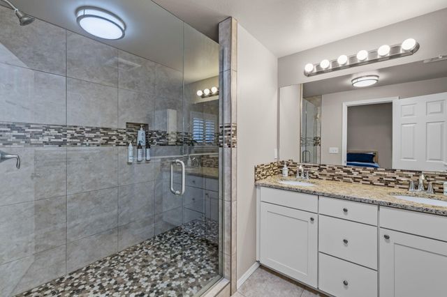 17064 Sacramento Road, Bend, OR 97707