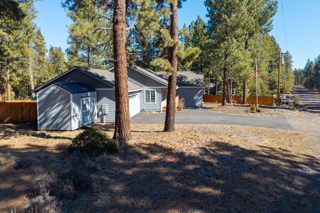 17064 Sacramento Road, Bend, OR 97707