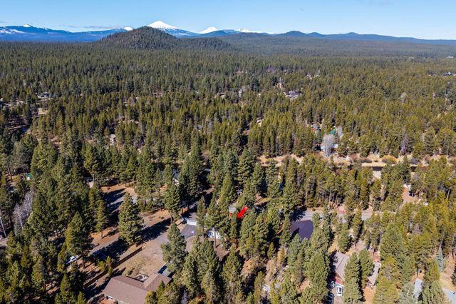 17064 Sacramento Road, Bend, OR 97707