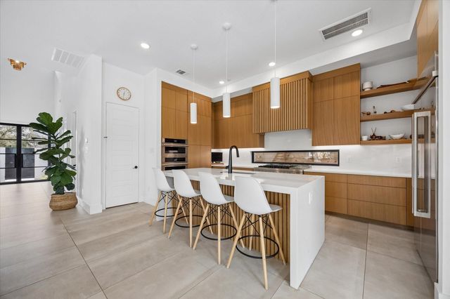 810 Dorothy Street, Houston, TX 77007