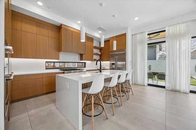 810 Dorothy Street, Houston, TX 77007