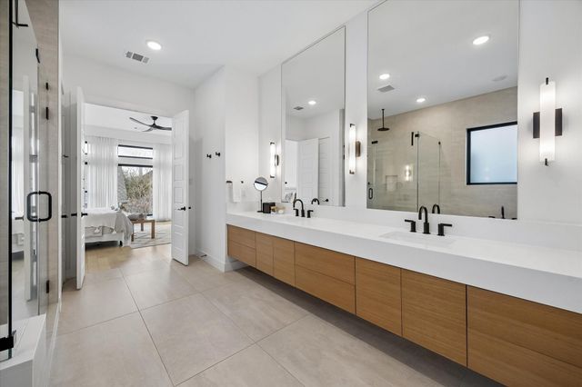 810 Dorothy Street, Houston, TX 77007