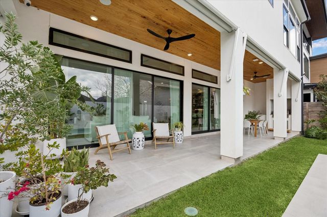 810 Dorothy Street, Houston, TX 77007