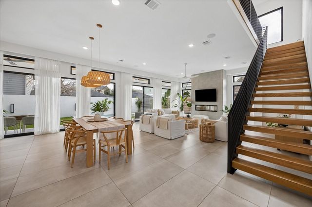 810 Dorothy Street, Houston, TX 77007