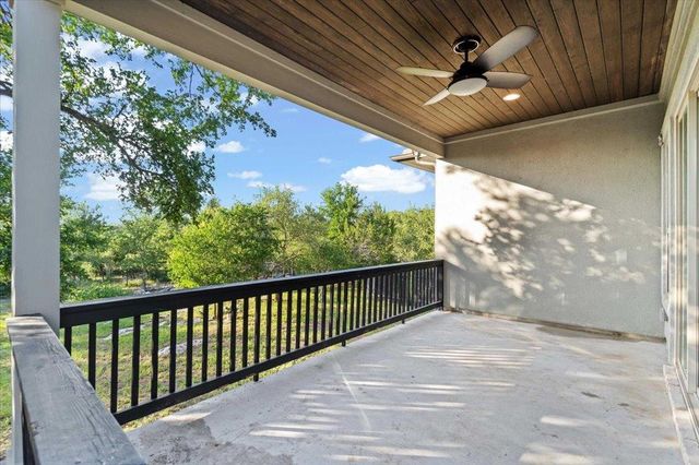6724 Vicenza DR, Austin, TX 78739