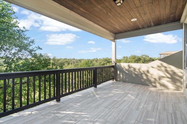 6724 Vicenza DR, Austin, TX 78739