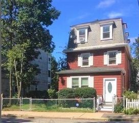 175 High Street 2-P, Brookline, MA 02445