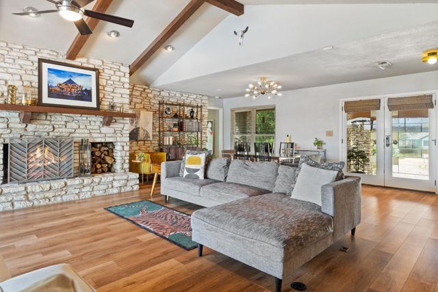 21206 National DR, Lago Vista, TX 78645