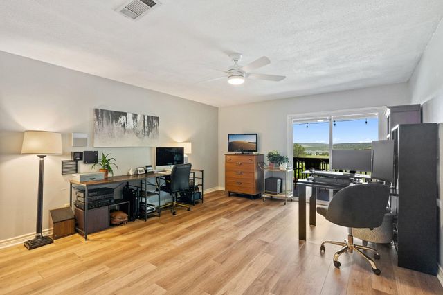 21206 National DR, Lago Vista, TX 78645