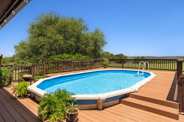 21206 National DR, Lago Vista, TX 78645
