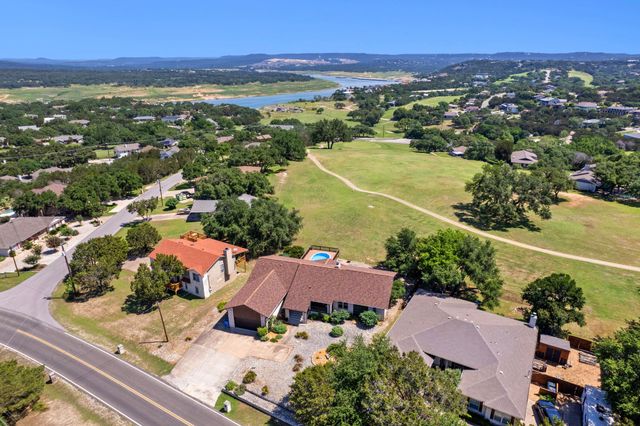 21206 National DR, Lago Vista, TX 78645