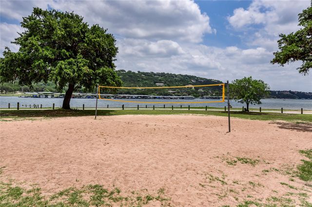 21206 National DR, Lago Vista, TX 78645