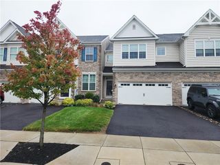 524 Gray Feather Way, Upper Macungie Twp, PA 18104