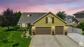 7414 S REGAL DR, West Jordan, UT 84081