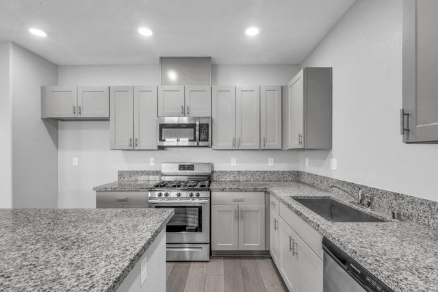 1369 Harvest Glen Way, Sacramento, CA 95834