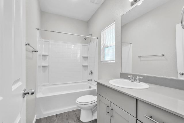 1369 Harvest Glen Way, Sacramento, CA 95834