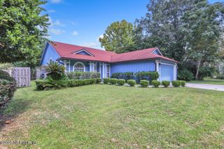 1539 MOUNTAIN LAKE Drive W, Jacksonville, FL 32221