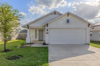 328 Black Opal DR, Jarrell, TX 76537