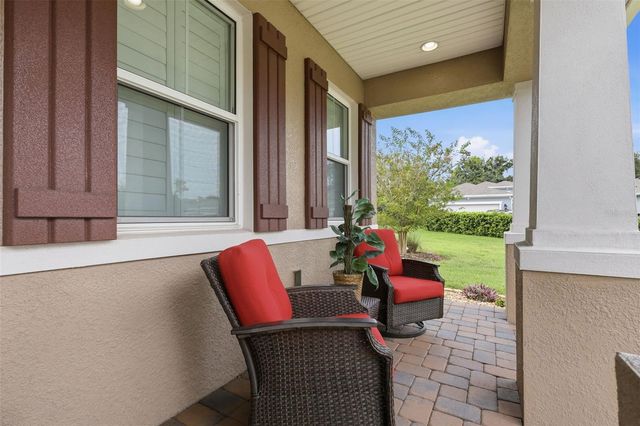253 OLD MOSS CIRCLE, Deland, FL 32724