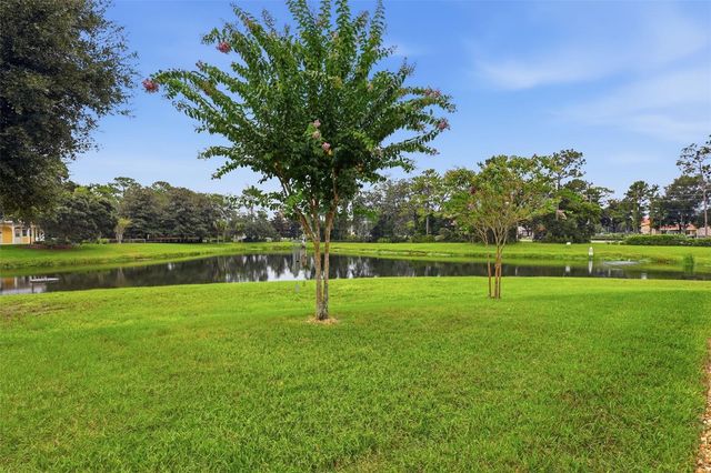 253 OLD MOSS CIRCLE, Deland, FL 32724
