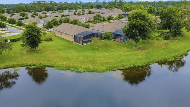 253 OLD MOSS CIRCLE, Deland, FL 32724