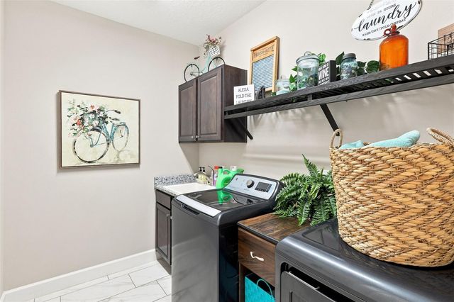253 OLD MOSS CIRCLE, Deland, FL 32724