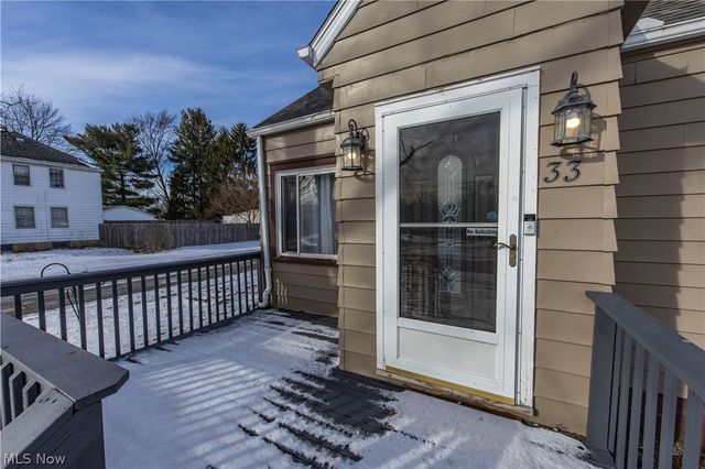 33 Pierce Avenue, Cuyahoga Falls, OH 44221