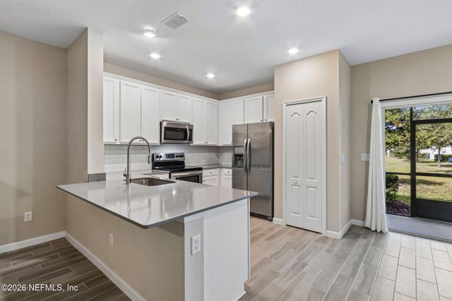 1111 BEACH DUNE Drive, Jacksonville, FL 32233