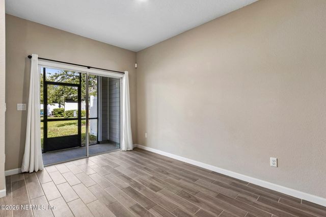 1111 BEACH DUNE Drive, Jacksonville, FL 32233